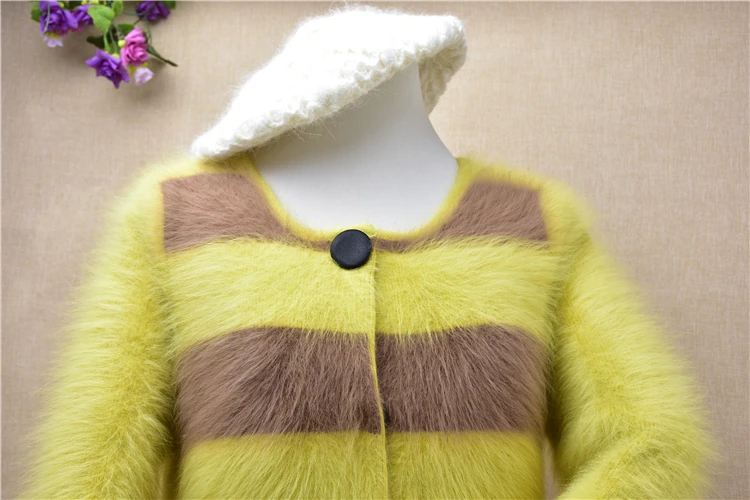 Пальто женское из ангорской шерсти с круглым вырезом и длинным рукавом |