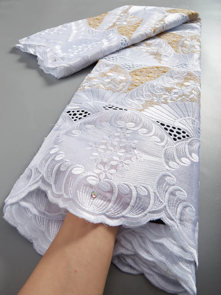 

White Gold African Lace Fabric High Quality 2021 Swiss Voile Lace In Switzerland Fabric For Sewing Wedding Party Dress 2.5 Yards
