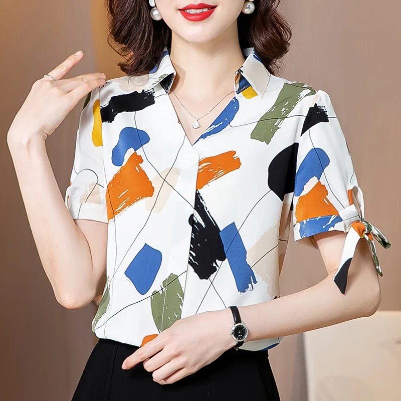 

Новинка лета 2021, шифоновая рубашка с V-образным вырезом, женская модная Корейская блузка с коротким рукавом в иностранном стиле, Цветочная р...