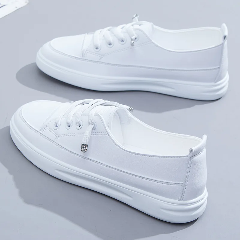 

2021 Autumn White Lacing Skateboard Shoes Sports Sneakers Women Spring Pu Leather Slip on Loafers Vulcanize Casual Shoes Walking