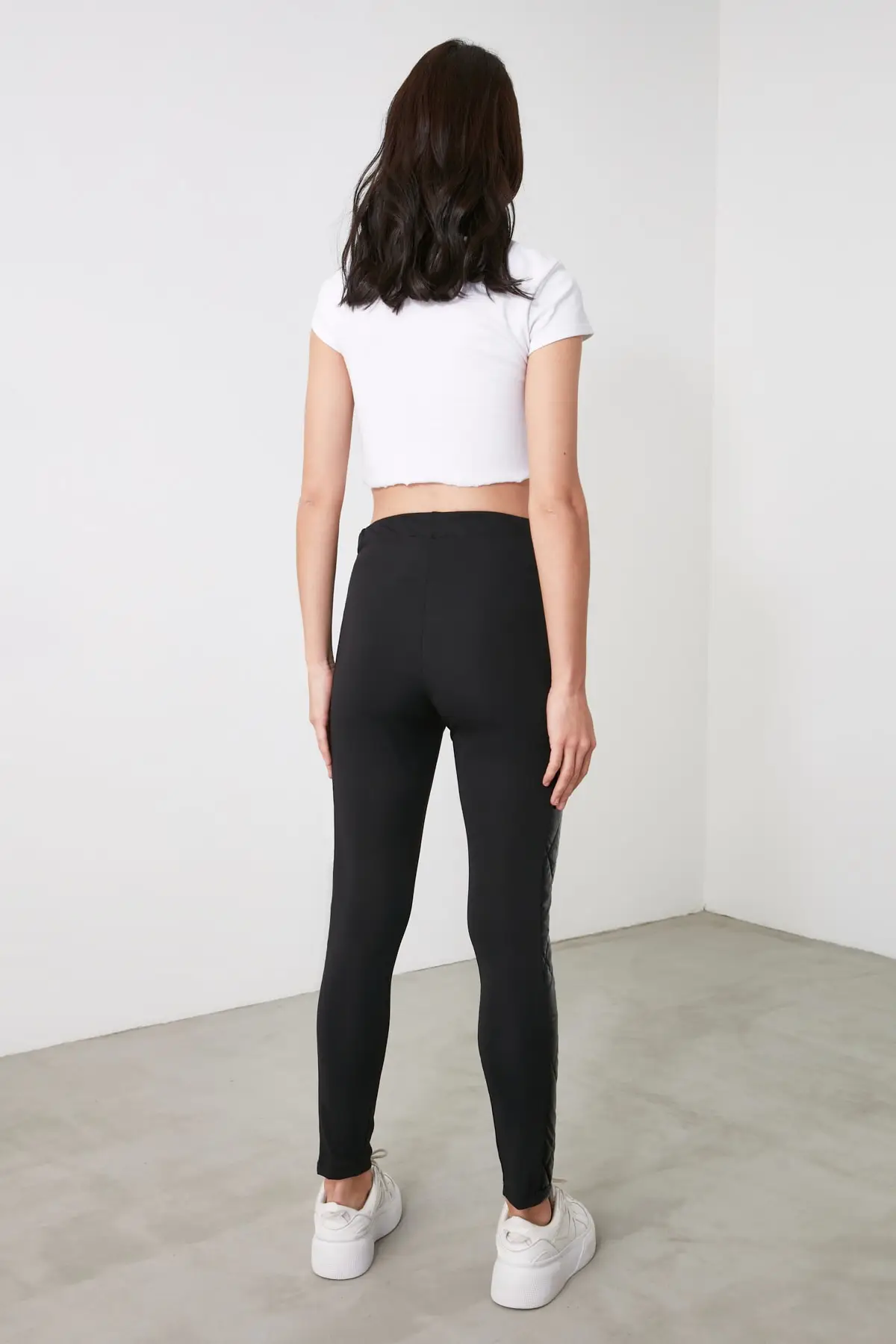 

Trendyol So with Quilted Detail Knitted Leggings TWOAW21TA0114