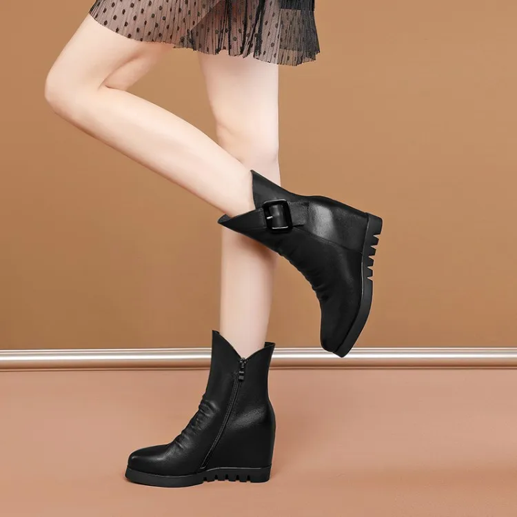 

MLJUESE 2021 Women Ankle boots Cow leather Winter short plush buckle strap round toe wedges heel high heels female ankle boots