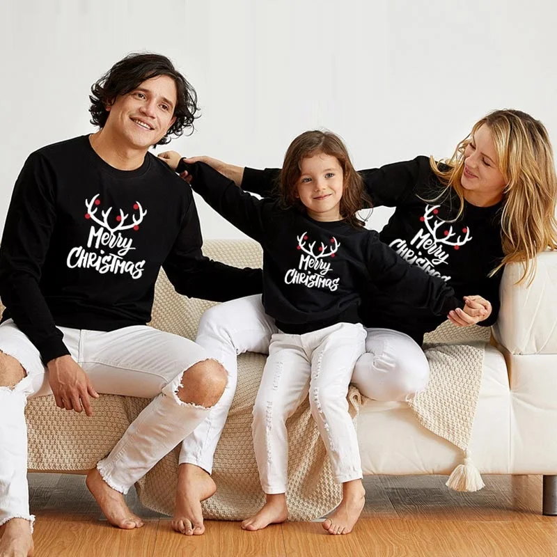 

Christmas Sweatshirts Family Matching Outfits Look Daddy Mommy and Me Clothes Mother Daughter Father Son Mom Boys & Girls Tops