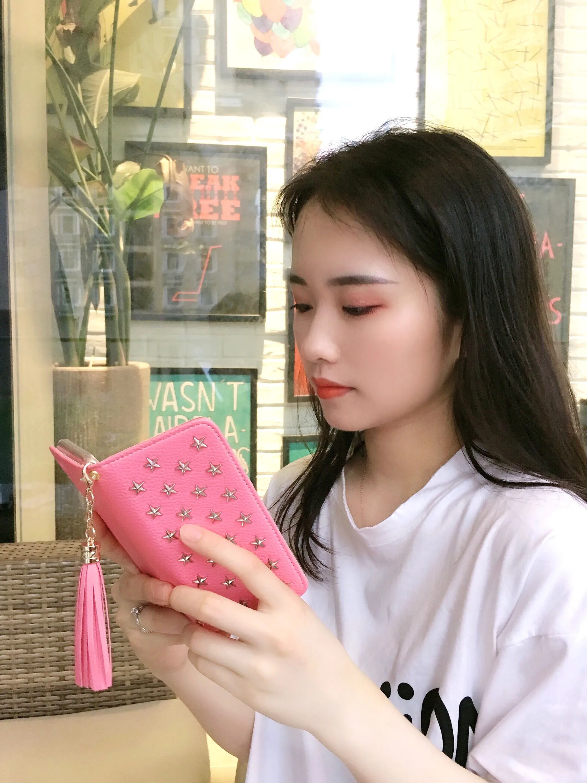 Роскошный чехол-книжка с откидной крышкой для iPhone 11 Pro Xs MAX XR 8 7 6 6s Plus, зеркальный кожаный чехол-кошелек ручной работы с заклепками и звездами с кисточками