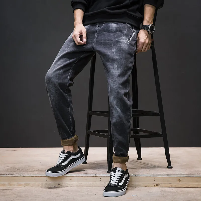 

2019 new hot winter men's plus velvet thick jeans Velvet trousers to keep warm and cold trousers High quality casual feet pants