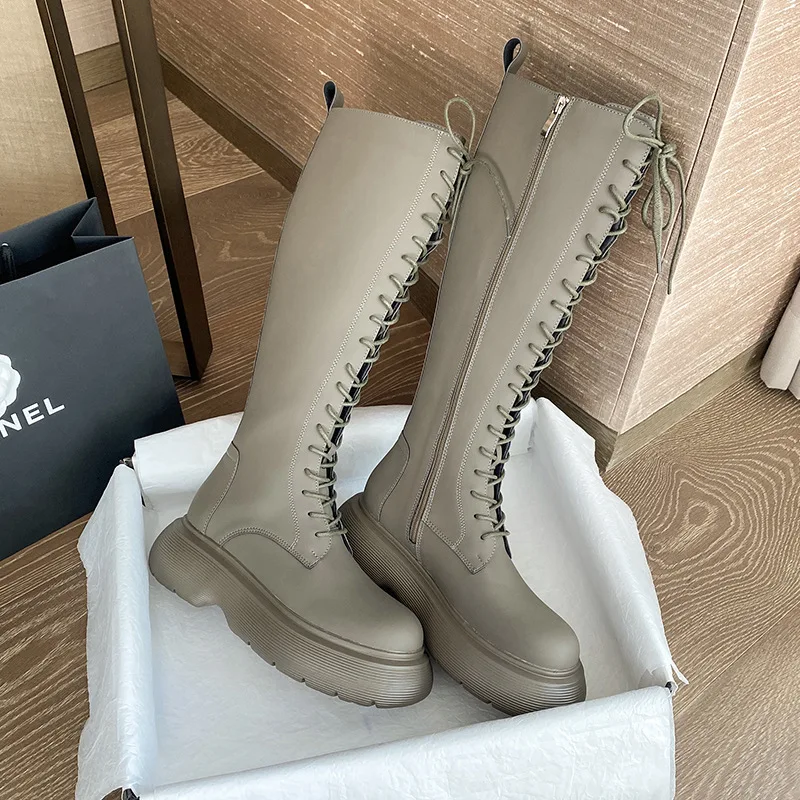 Женские ботфорты на платформе Pofulove черные кожаные сапоги до колена модные для