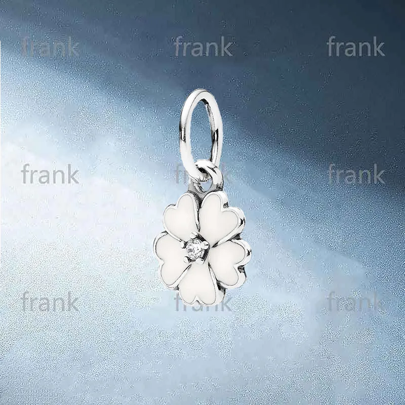 

2021 New Sterling Silver 925 classic white clover Pendant 390365EN12