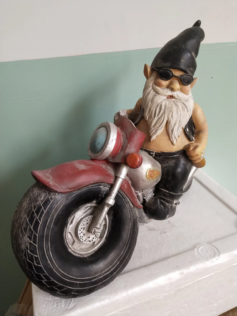

Garden Resin Dwarf Figurine Ridding Motorcycle Cool Man Sculpture Big Size Courtyard Home Decoration