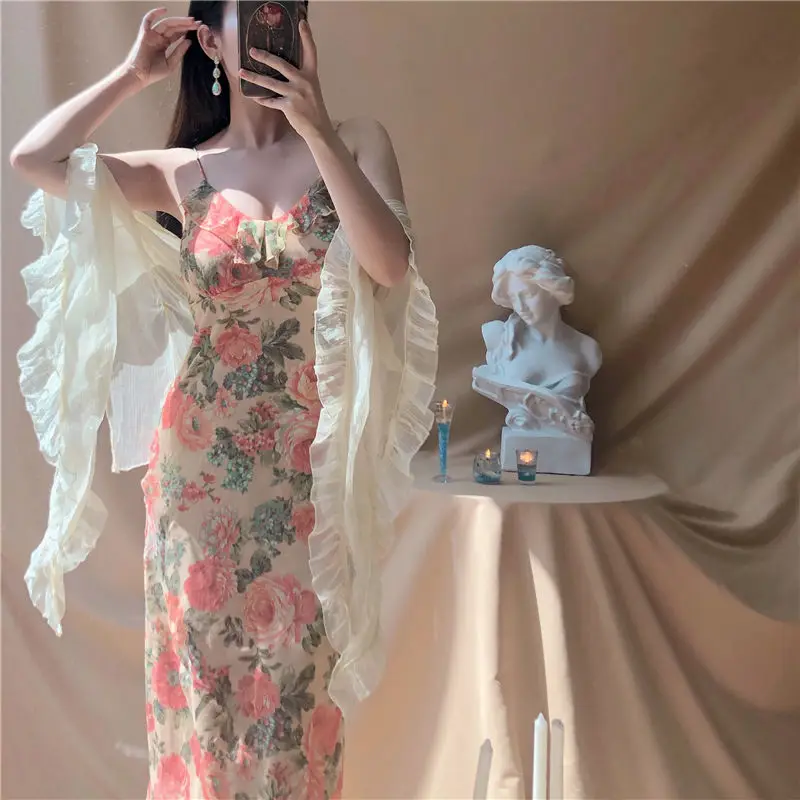 

Beach Dress Female 2021 Summer Office Lady One Piece Dress Korean French Sweet Vintage Floral Dress Women Casual Spaghetti Strap