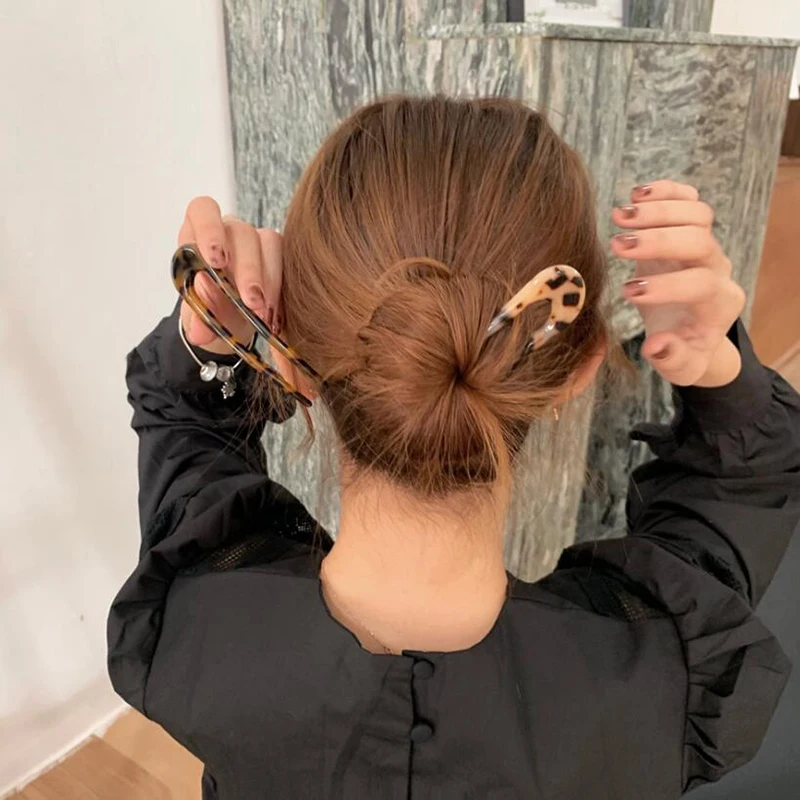 

Japan Hairpin Women Hair Sticks Simplicity Elegant U-shaped Leopard Print Hair Sticks Hairpins Girls Hair Clips Hair Accessories