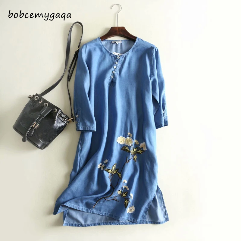 Свободное хлопковое джинсовое платье для женщин с круглым вырезом и цветочной