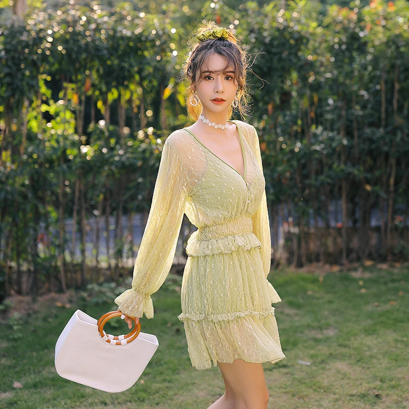 

STAERK covered conservative students taking hot springs to show white temperament split bikini three piece swimsuit for women