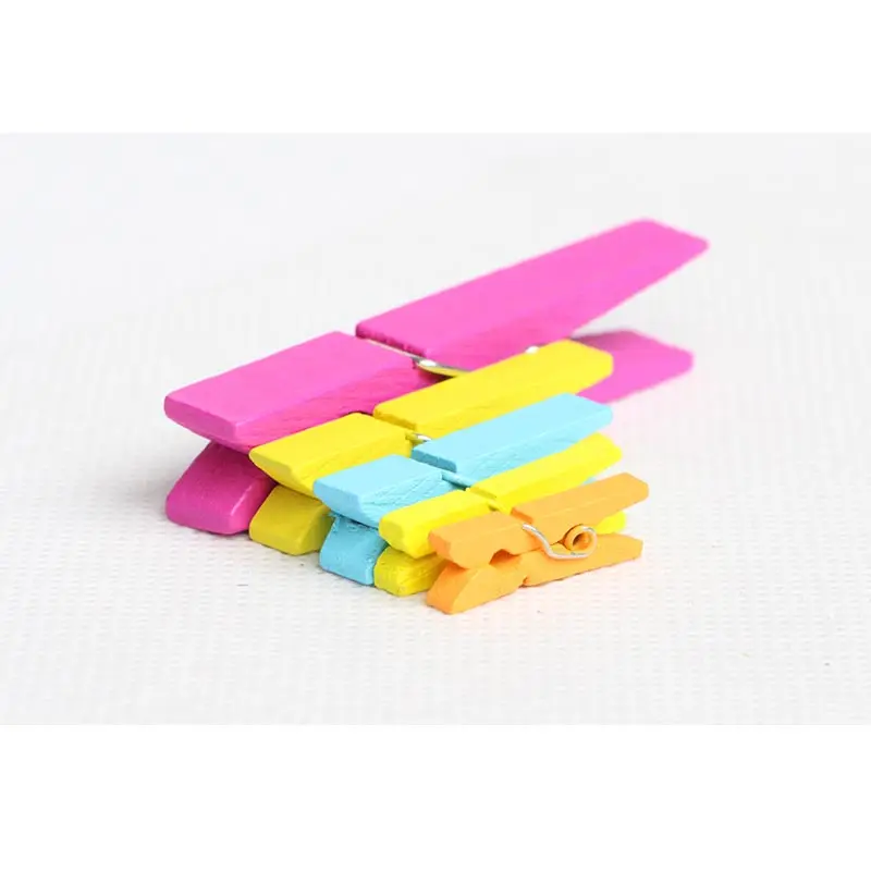 

2019 NEW Smalll size Mini Wooden Clips 25/35/45/72mm Coloful Clips Photo Clips for sheets DTY Clothespin Craft Decor Clips Pegs
