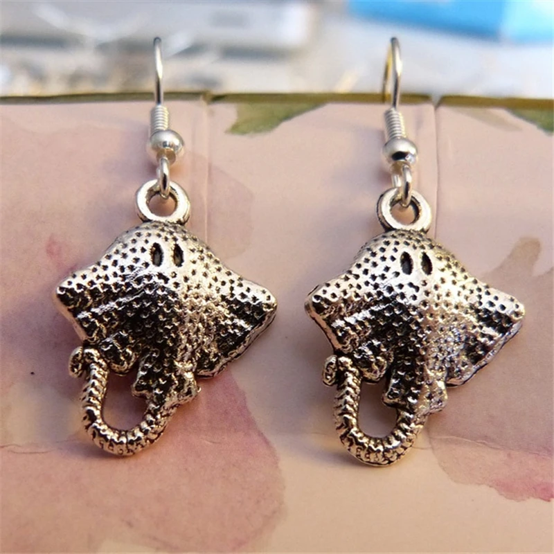 

Stingray Earrings, Stingrays, Manta Ray, Cute Stingray, Gift for Her, Ocean Earrings, Beach Tropical Fish Earrings