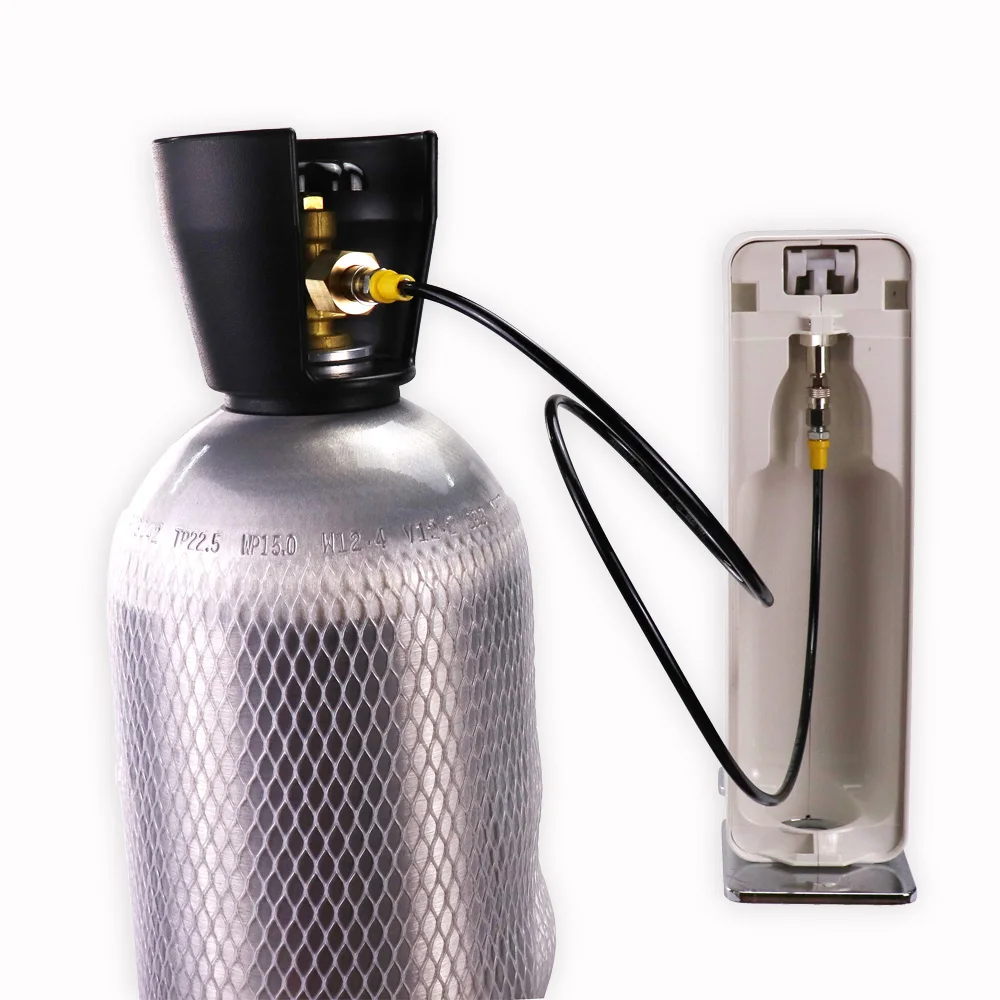 Фото Новый комплект из переходника и шланга SodaStream/Soda Club W21.8-14 или CGA320 с быстроразъемным соединителем №2