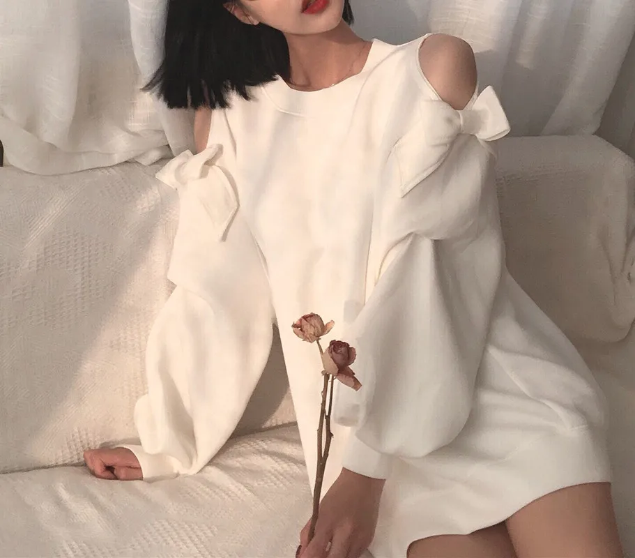 2019 Осенняя модная уличная одежда WHITNEY WANG свитшот с открытыми плечами и бантом