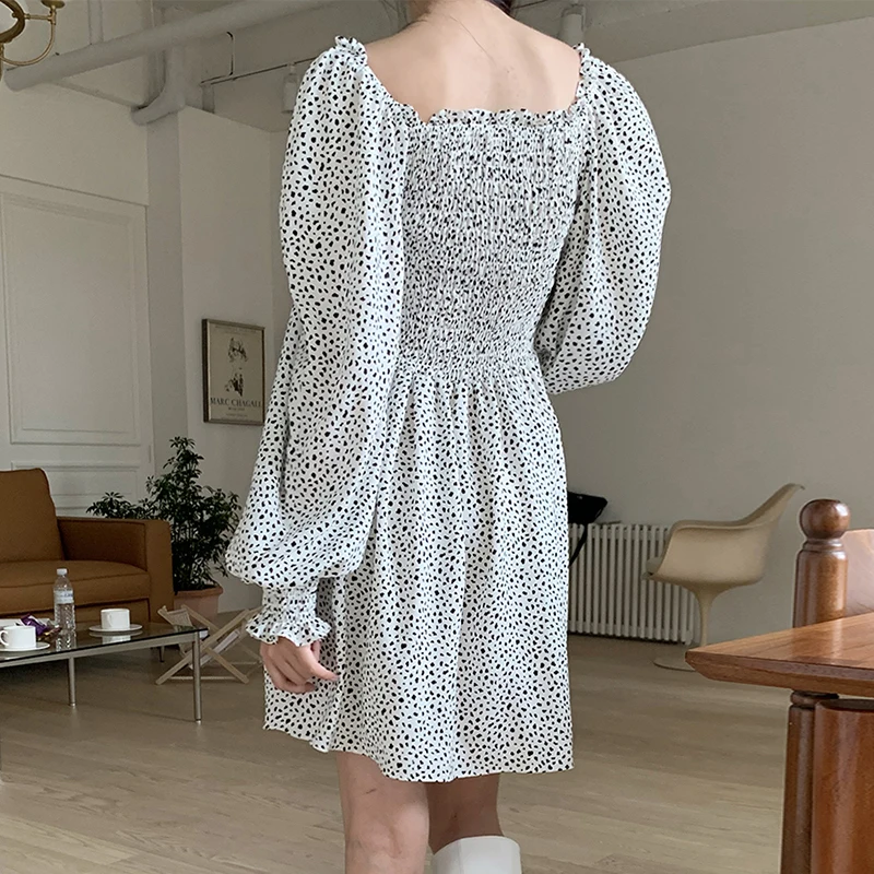 

Korean Chic French Minority Early Autumn Square-Neck Cinched Pleated Mid-Length Slimming High Waist Temperament Dress for Women