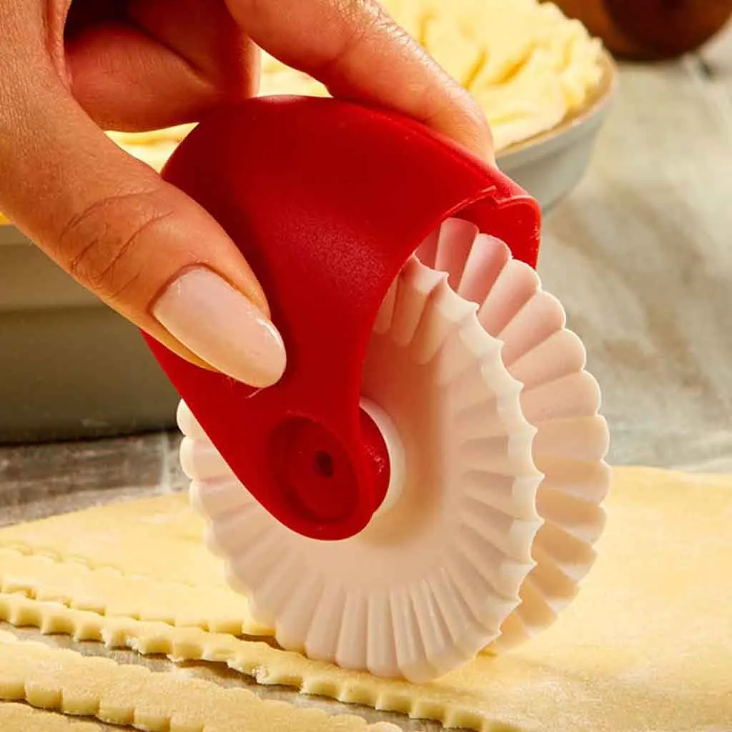 

2 /1PC Pizza Pastry Lattice Cutter Pastry Pie Decor Cutter Plastic Wheel Roller For Pizza Pastry Pie Crust Baking Cutter Tools