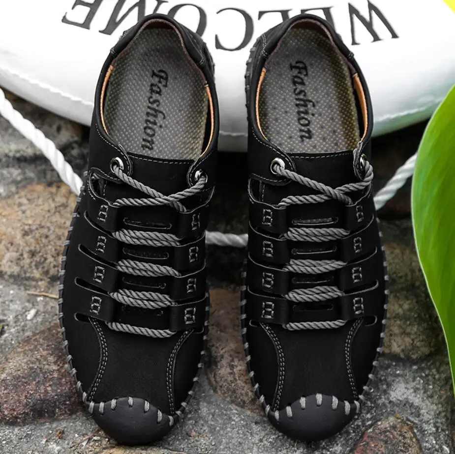 black Новые мужские мокасины из натуральной кожи; Мужская обувь из дышащей кожи; модные лоферы; Повседневная обувь; chaussure homme D-185 - Цвет: black