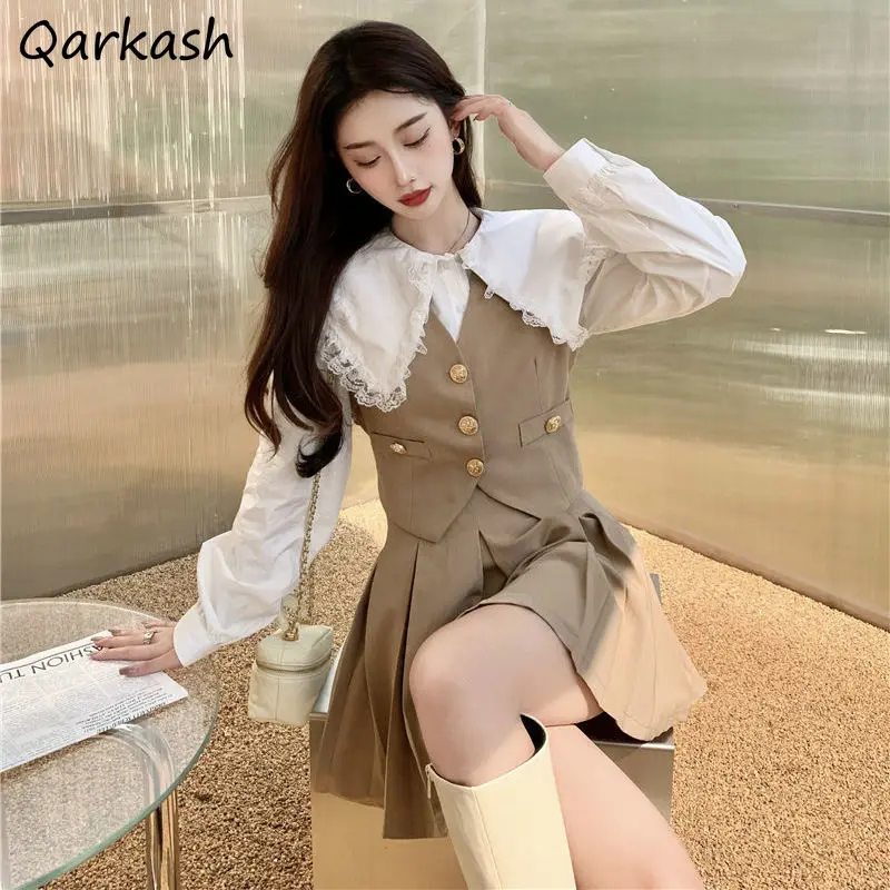 

Sets Women 2 Pieces Outfits Simple Stylish Elegant All-match Streetwear College Single Breasted V-Neck Pure Vest Pleated Skirts