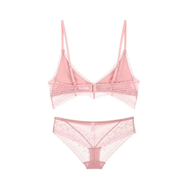 Комплект женского нижнего белья с кружевным бюстгальтером подвязками и чашками
