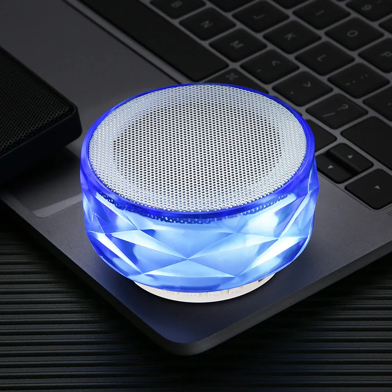 

Creative wireless mini Bluetooth speaker crystal diamond portable card Bluetooth audio outdoor car bass gun