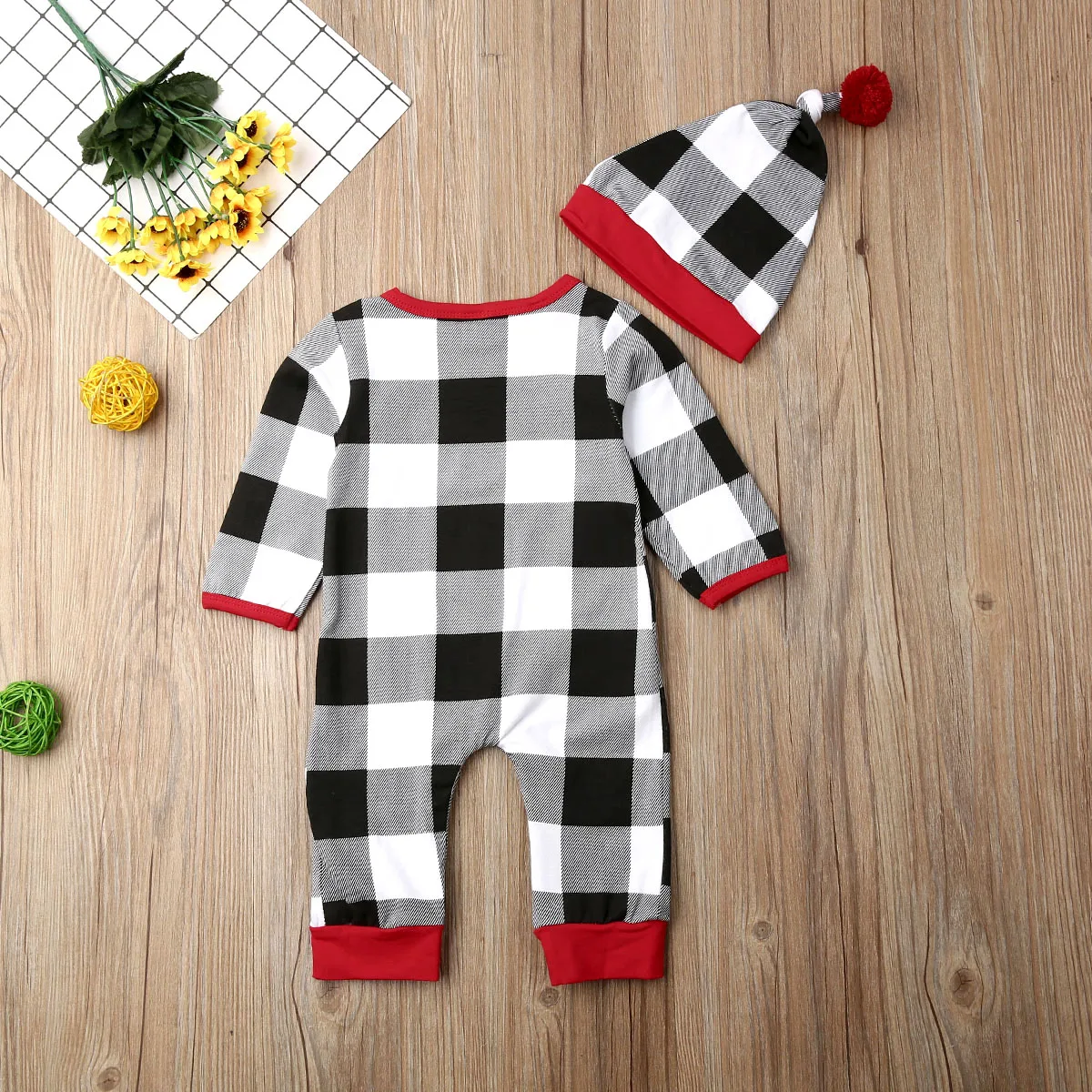 

Christmas 0-24M baby boy baby girl clothes Santa Claus plaid jumpsuit jumpsuit hat suit