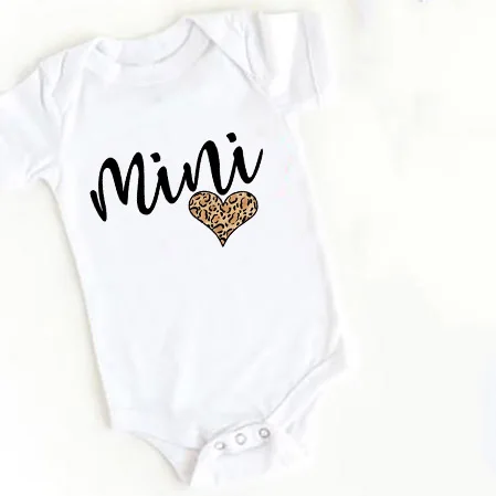 Arco Iris mam&aacute; y Mini moda camiseta familia Arco Iris mam&aacute; y Mini T Pelele con dise&ntilde;o de camisa linda familia trajes-3