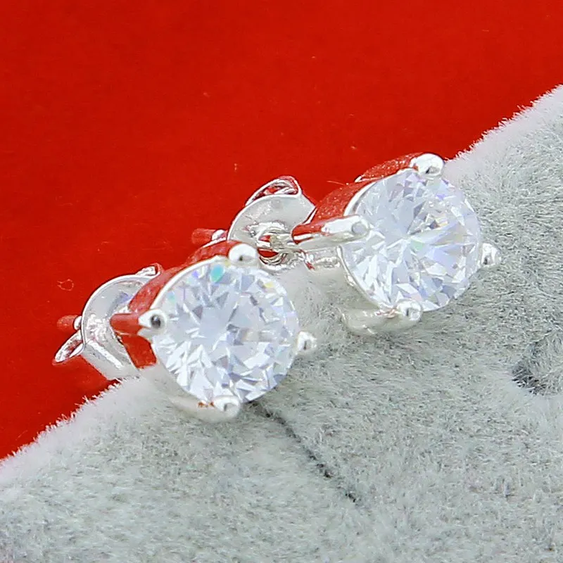 

Женские серьги-гвоздики из серебра 925 пробы, с фианитом