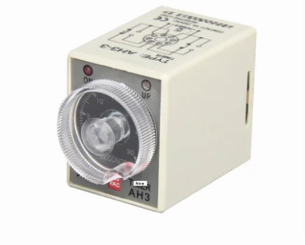 

Taiwan AH3-3 30S 220V relay / timer