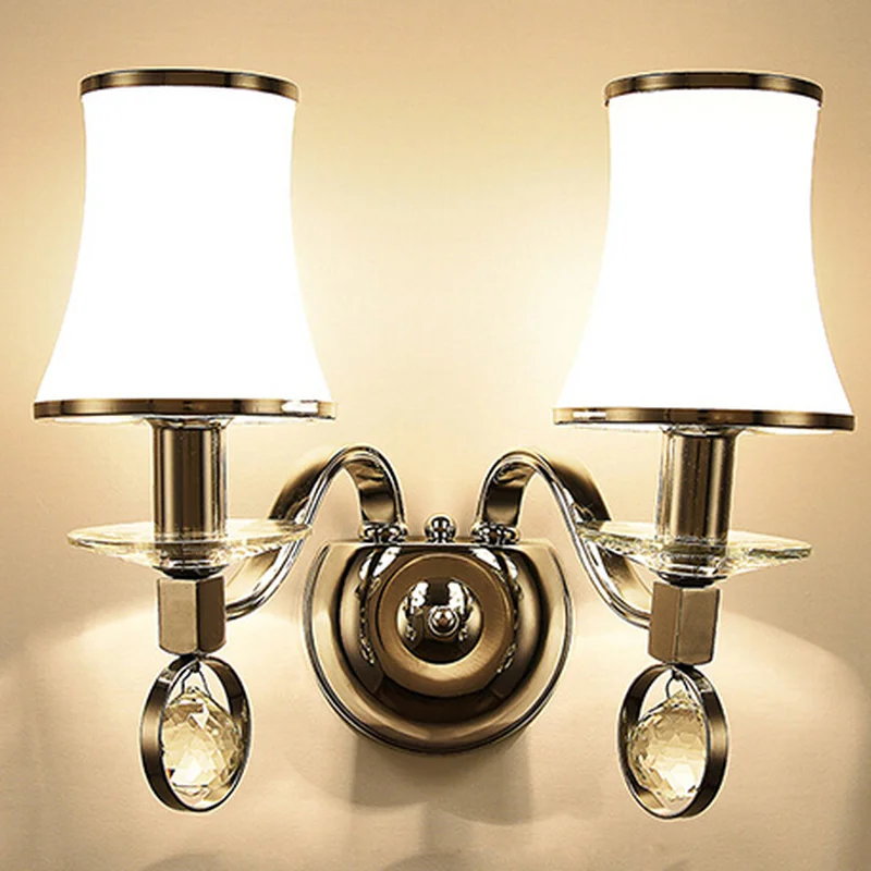 Современный хромированный металлический светодиодный настенный светильник