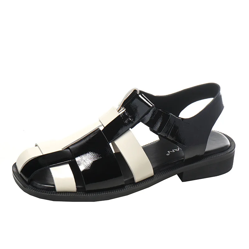 

Roman Shoes Baotou Hole Sandals Female Thick Bottom 2021 Summer New Retro Flat Bottom Fashion Hollow Free Shipping