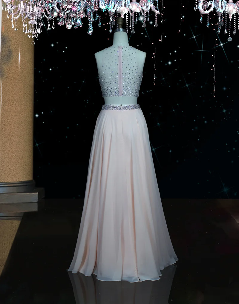 

Sparkly Light Pink Long Bridesmaid Dress Major Beading Sequins Sleeveless Two Piece Girls Formal Wedding Party Evening Gowns