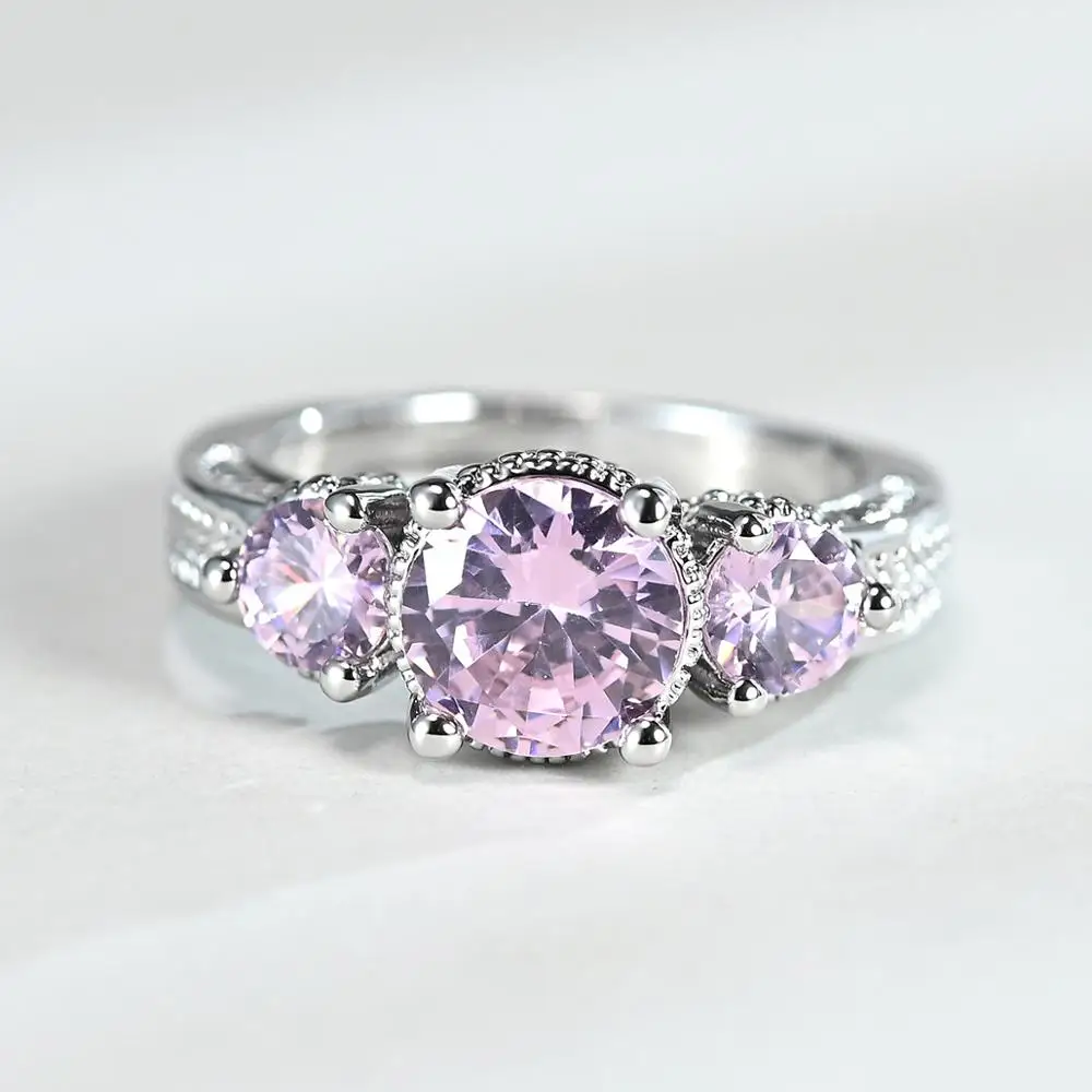 

Foydjew Hot Sale Classic Inlaid Three Pink Zircon Rings European American Fashion 925 Silver Engagement Ring Jewelry Wholesale