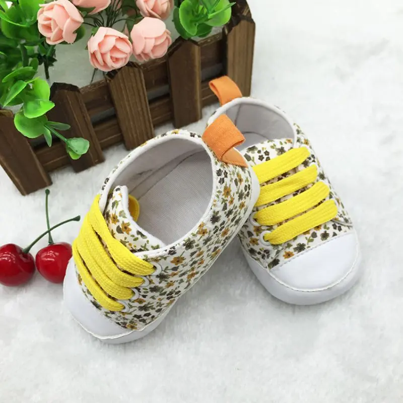

Infant Toddler T-tied Soft Soled Anti-slip Newborn Baby Canvas Floral Shoes