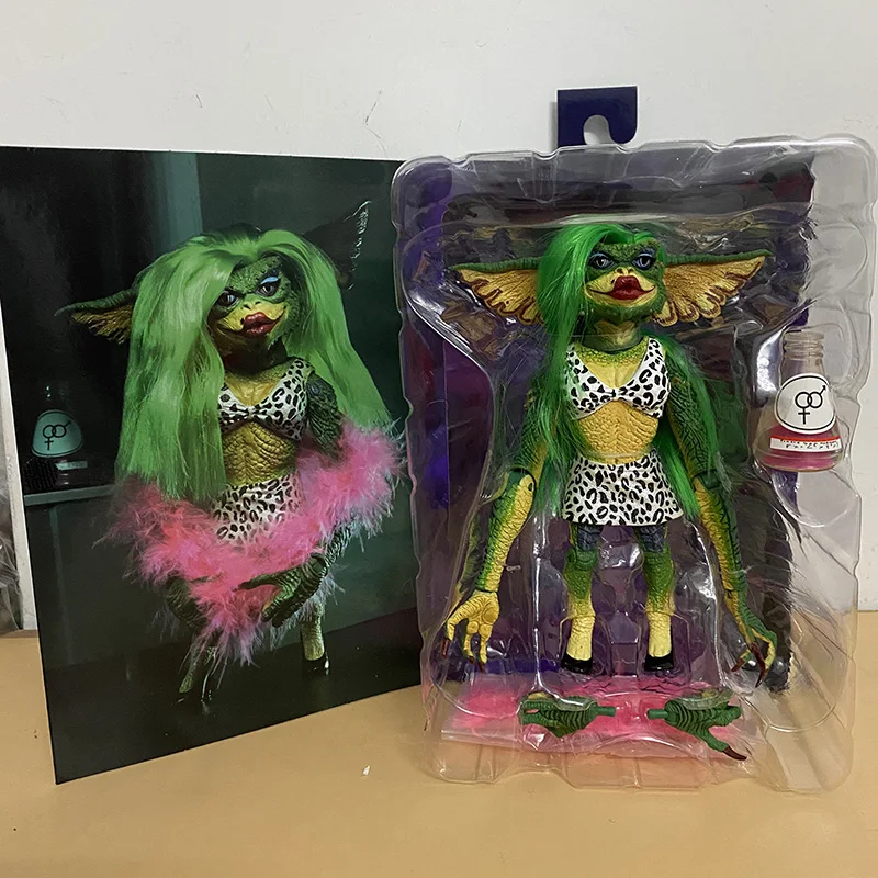 Фигурка NECA Elf Gremlins женская экшн-фигурка Greta маленькие монстры Ultimate Deluxe Edition