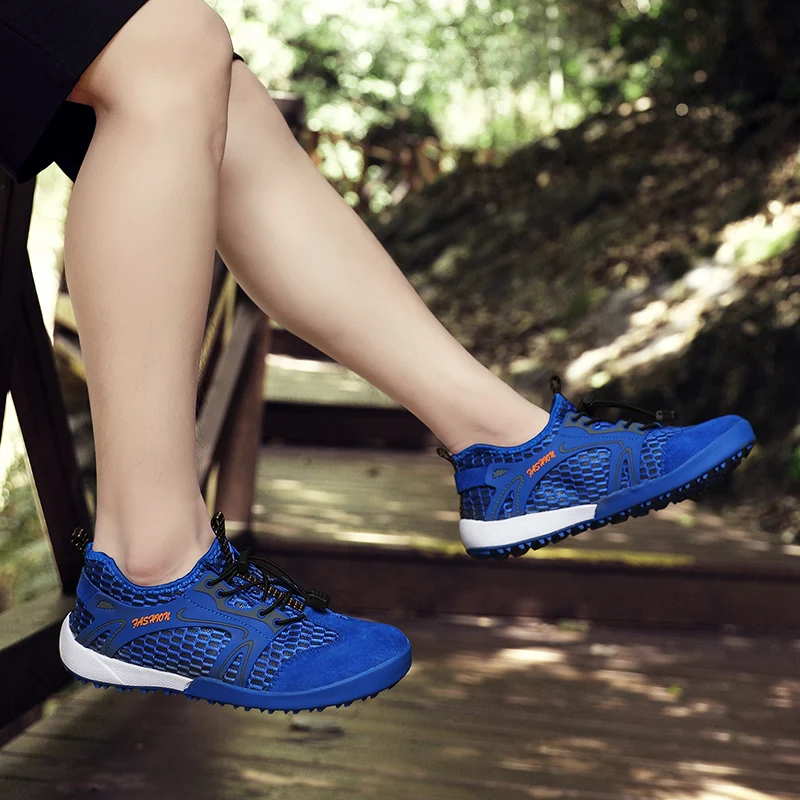 

Outdoor Leisure Fashion Soft Upstream Shoes, Lightweight Non-slip Sneakers, Outdoor Hiking Shoes For Men And Women, Beach Shoes