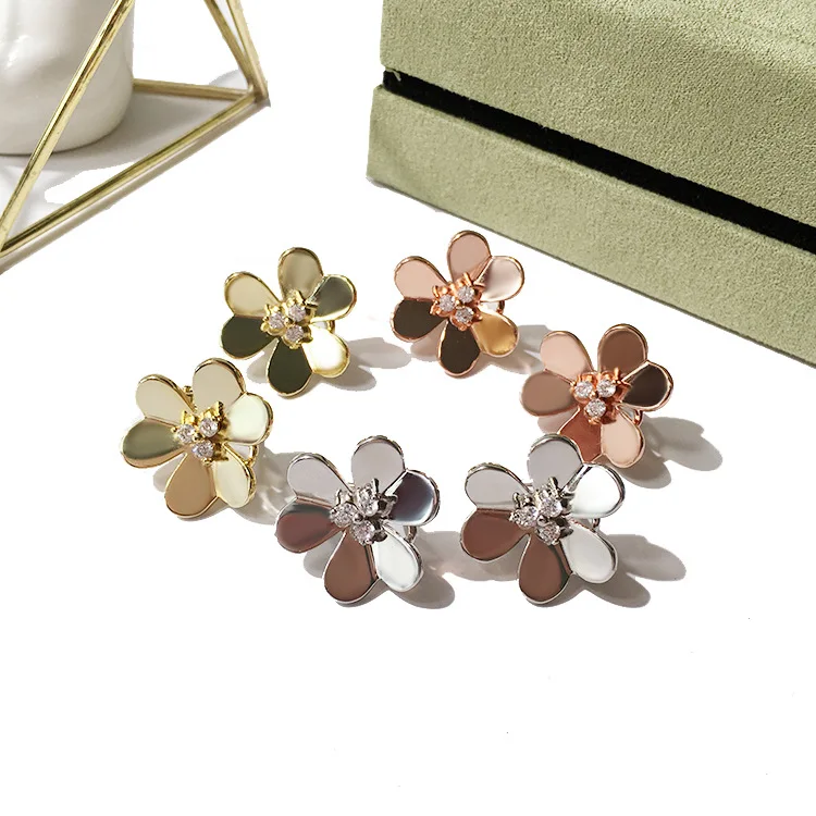 

Fashion accessories, exquisite copper earrings clover styling personality popular style gift for lovers 2019 new hot