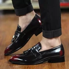 Мокасины мужские из лакированной кожи, туфли с бахромой, заостренный носок, плоская подошва, лоферы, Роскошная мягкая обувь, без застежки, осень