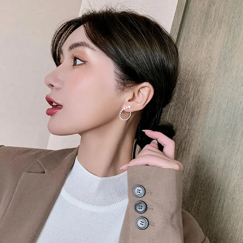 

2021 New Design Sense Fishhook Modeling Zircon Gold Earrings For Woman Korean Fashion Jewelry Party girls Unusual Earrings
