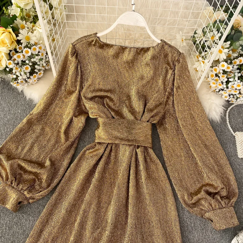 Женские платья с v-образным вырезом и рукавами-фонариками Цвет золотистый