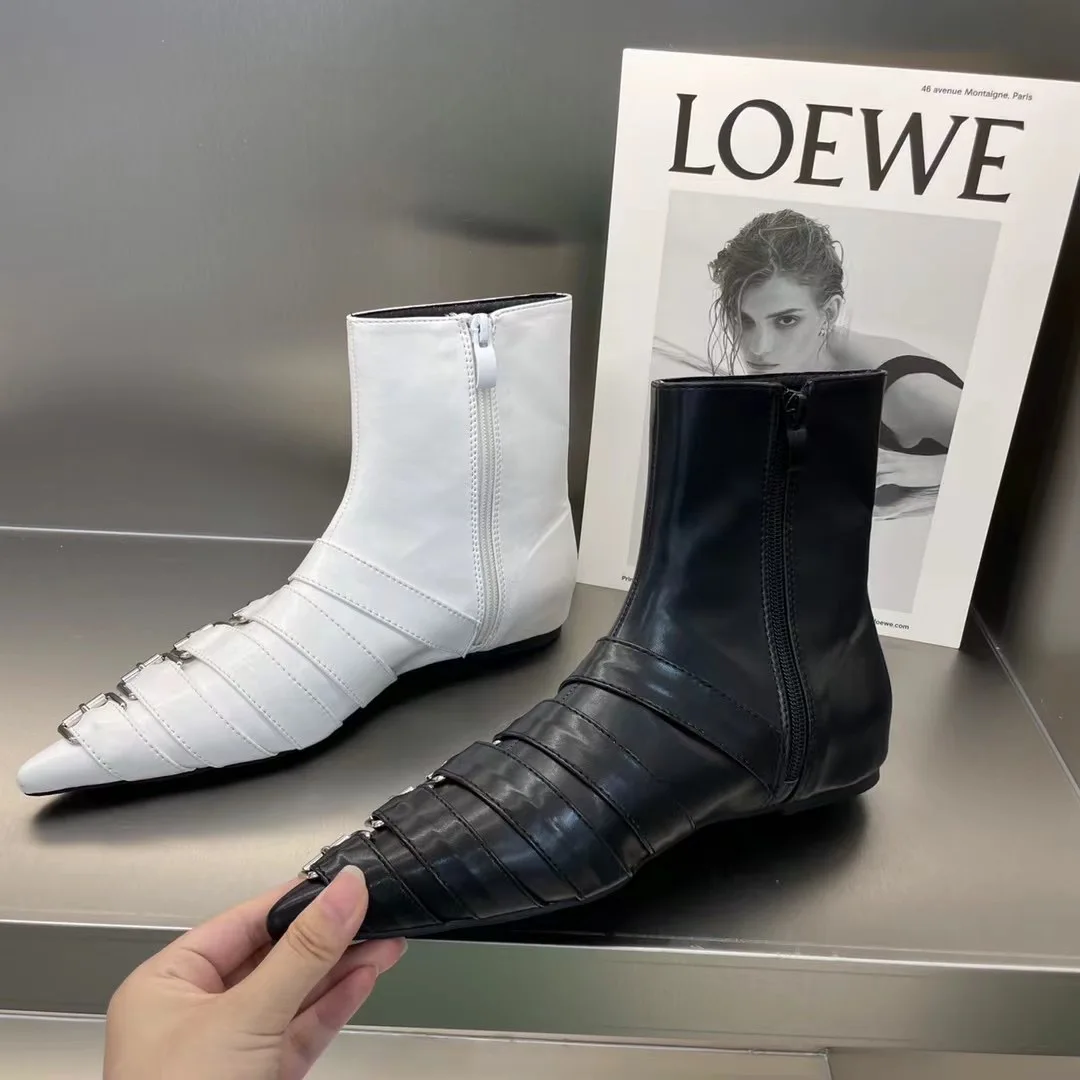 

Fashion Women Ankle Boots Flats Heeled Black White Belt Buckle Design Fashion Pointed Toe Winter Autumn Boots Side Zippers Botas
