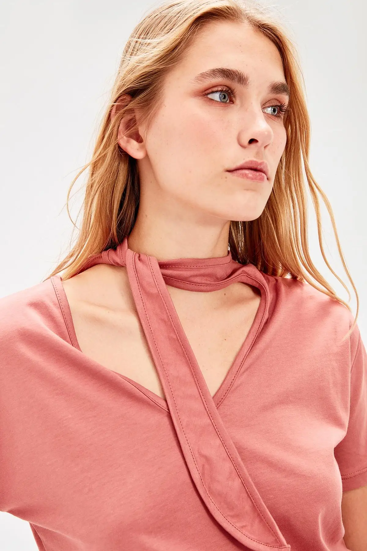 Trendyol цвет роза трикотажная футболка TWOAW20TS0168|Футболки| |