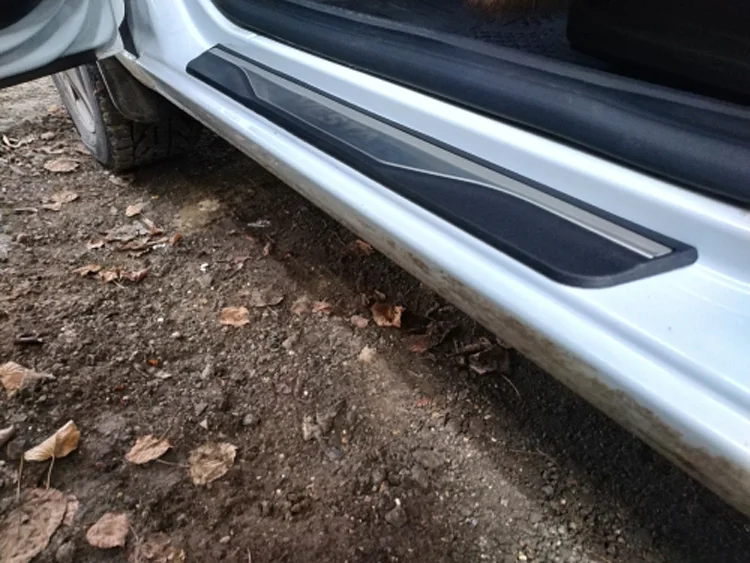 Накладка для Lada Vesta SW Cross 2015 2018 2019 накладка из нержавеющей стали порога защита