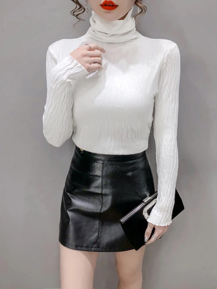 

New style in autumn and winter 2020, with waist closing and thin knitted sweater, high collar and solid color tights for women
