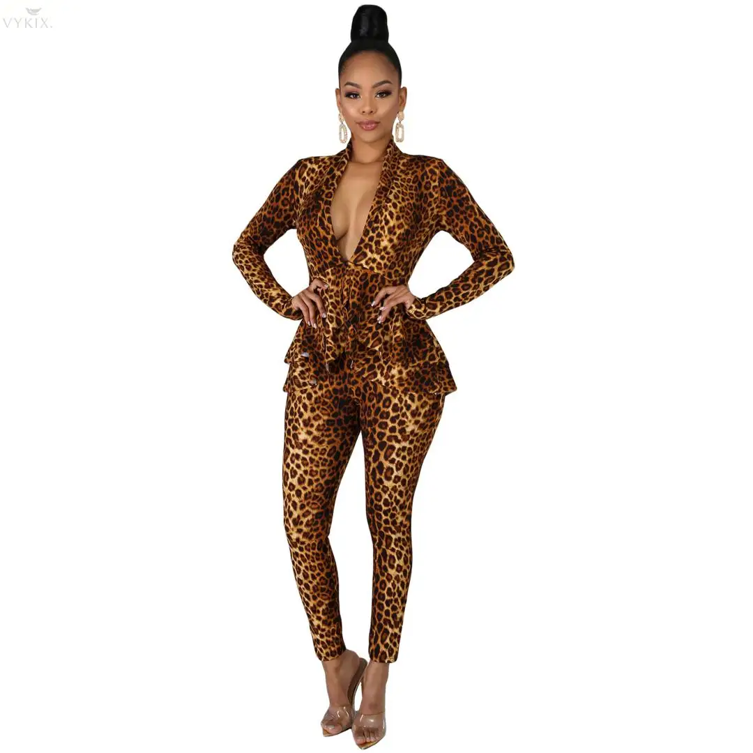 Спортивный костюм женский комплект длинный рукав оборки Леопардовый принт из