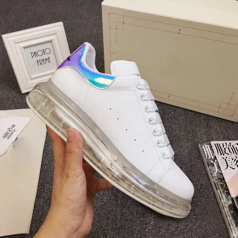 

2021 Alexandria new pad laser multi color transparent bottom heightening small white shoes women's leisure sports board shoes