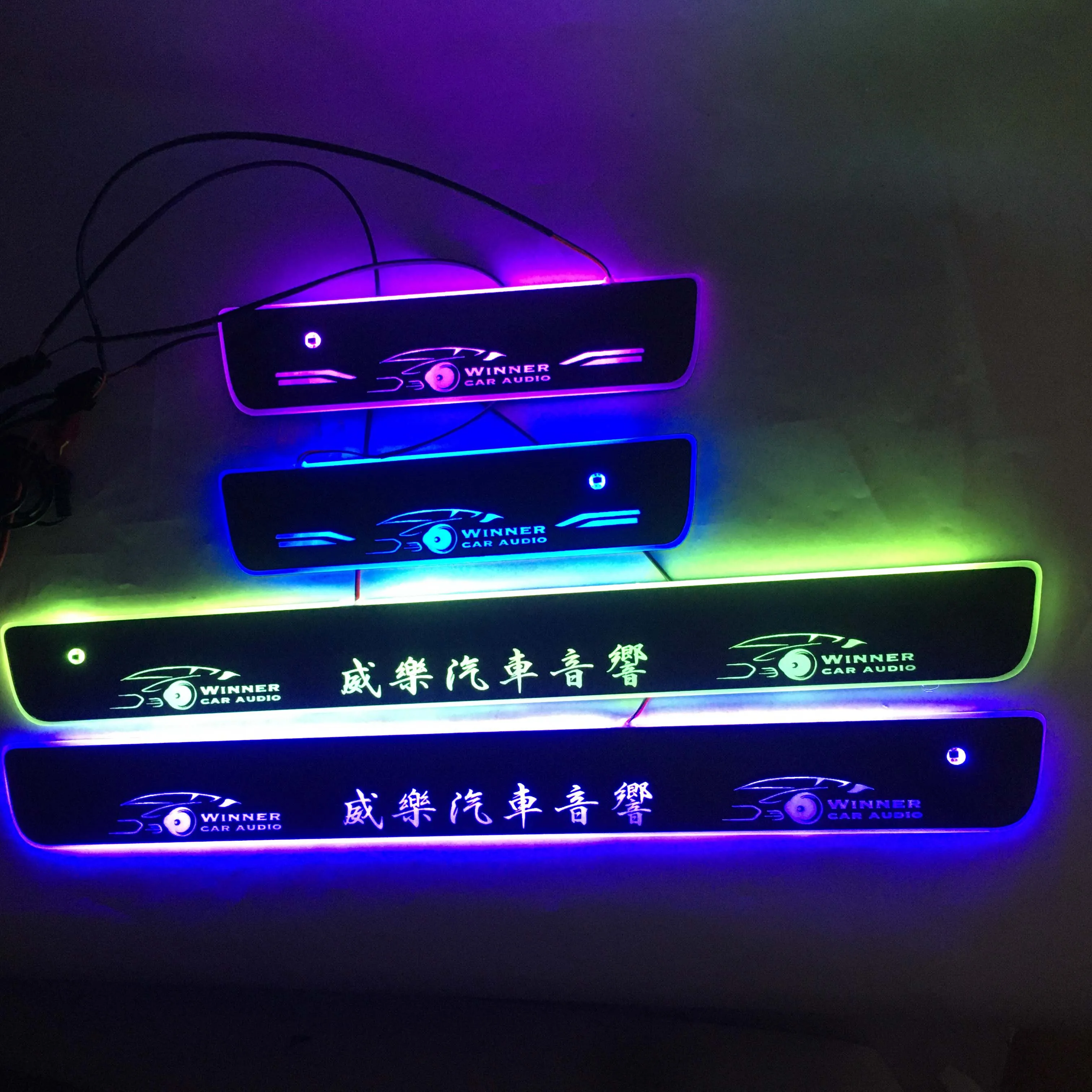 

4 шт./светодиодные дверные пороги лампы, приветственная педаль/динамическое освещение, порог автомобиля/многорежимные огни можно переключа...