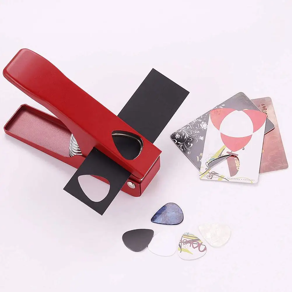 

Black&s Professional Guitar Plectrum Punch Picks Maker Card Cutter Diy Own Pick-py Musical Instrument Accessories ABS Drop Ship
