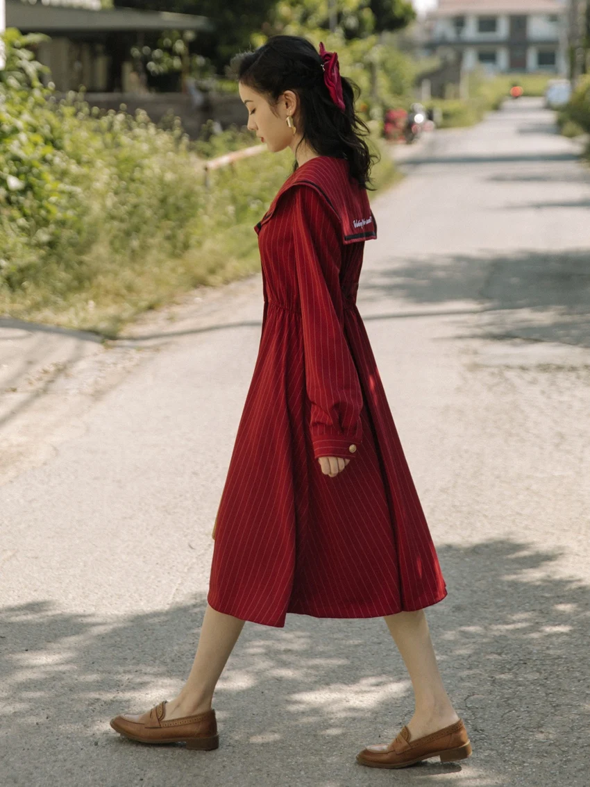 

Autumn of preppy navy wind restoring ancient ways led embroidery minus age stripe high-waisted dresses